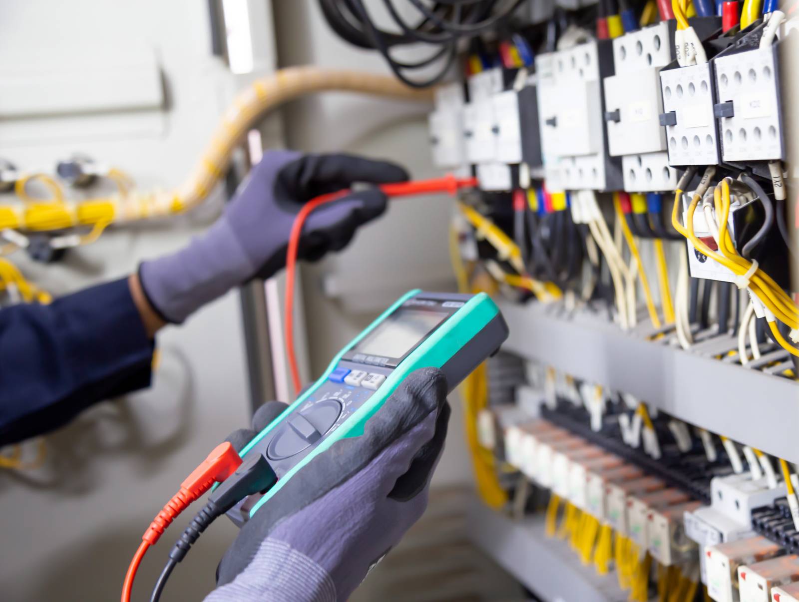 Audit Énergétique EN16247 Industrie & Tertiaire à Lyon, Paris, Marseille – Conformité et Réduction des Coûts