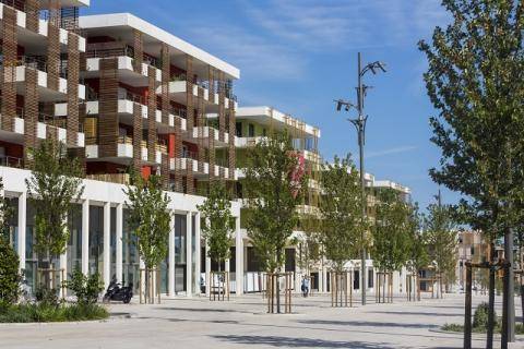 Valeur verte immeuble tertiaire et logements à Paris, Lyon et Marseille